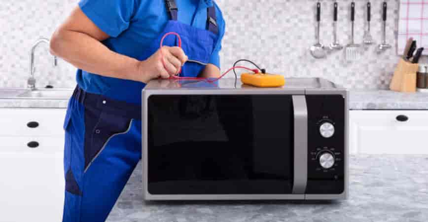 Microwave oven repair service